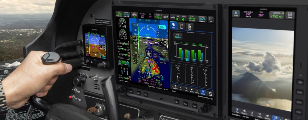 Garmin AXIS 11.6 inch engine indication system